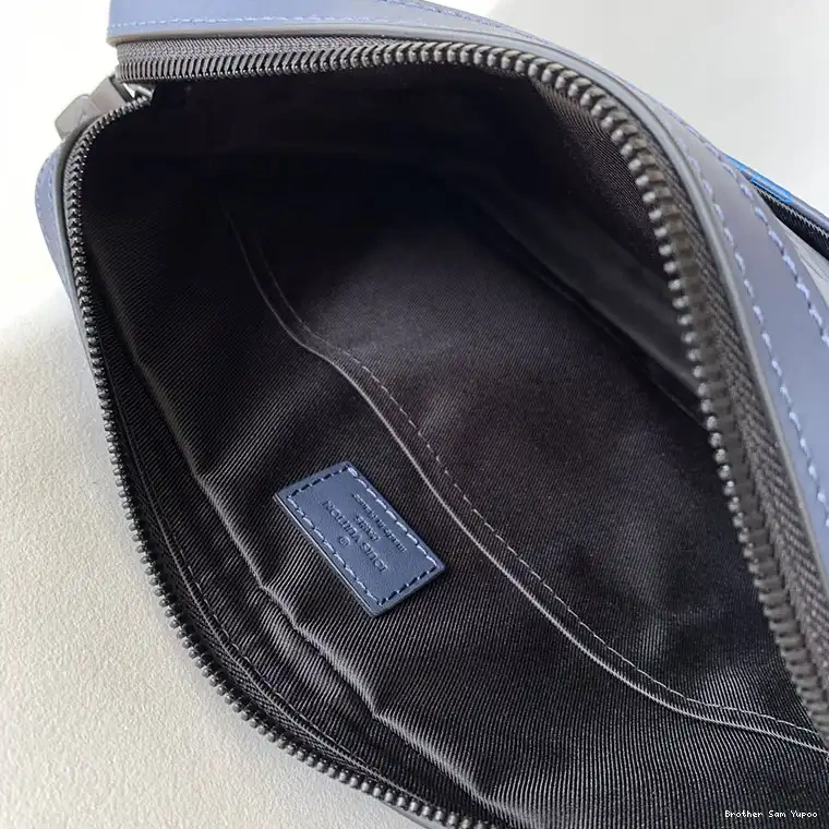 Brother Sam Yupoo Bag LV 2209HT0005 1025